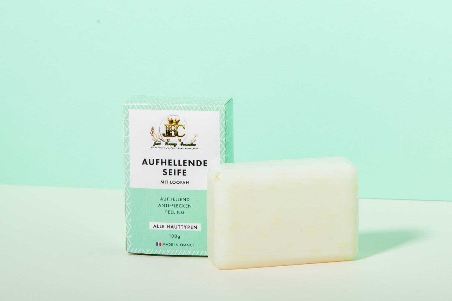 SAVON ECLAIRCISSANT & COMMANT AU LOOFAH 100G